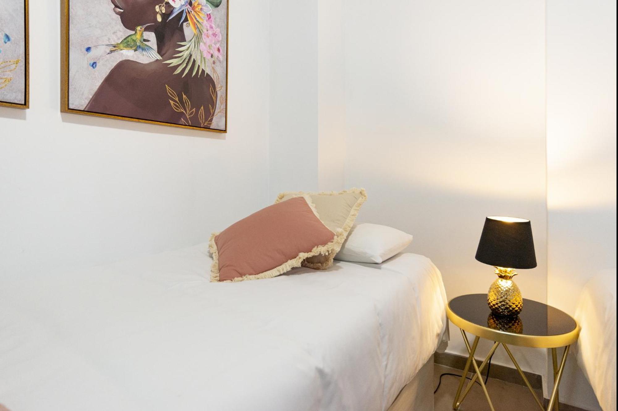 Appartement San Juan. Corazon Del Centro Historico 2Hab à Málaga Extérieur photo